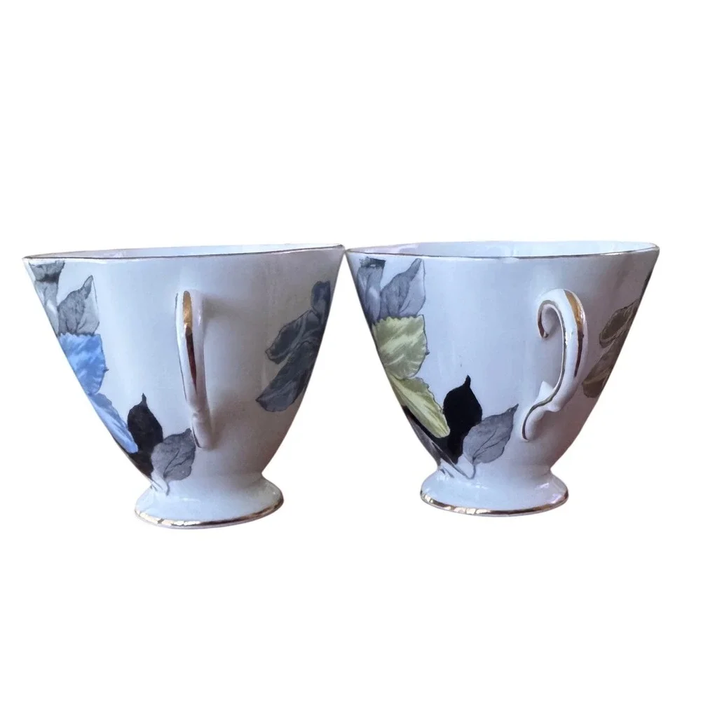 Windsor Bone China Tea Cups Set of 2 Blue Yellow Floral Gold Trim 1950's England